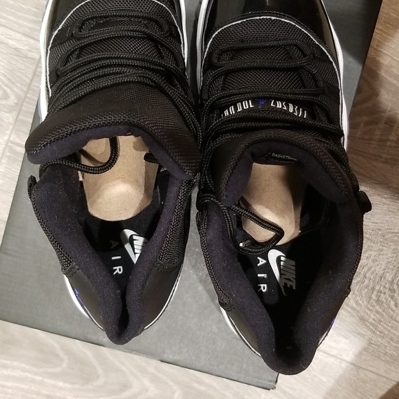 New With Box Jordan Space Jam 11 GS 5.5 youth boys concord black and white - Picture 6 of 9